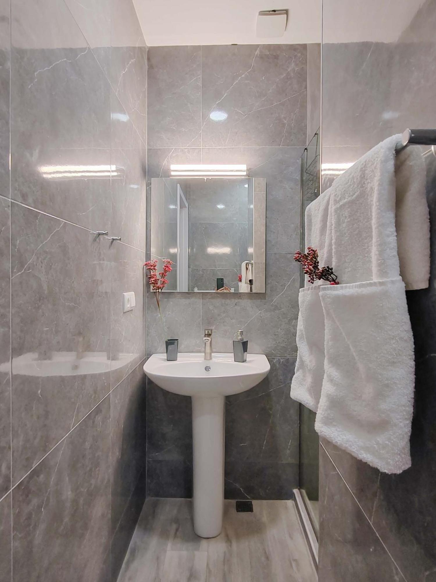 Round Garden Hotel Τυφλίδα Εξωτερικό φωτογραφία
