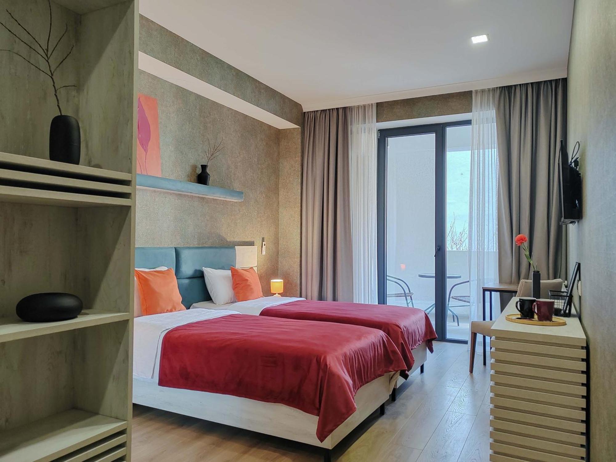 Round Garden Hotel Τυφλίδα Εξωτερικό φωτογραφία